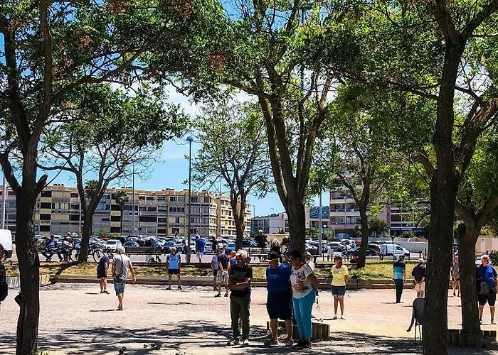 Alcôve à Les Bains 2 étoiles Appartement